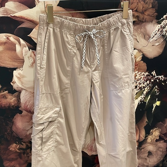 Aerie, low rise pants - Picture 2 of 3